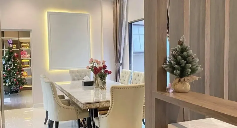 À vendre 4 chambres maison à Pak Kret, Nonthaburi