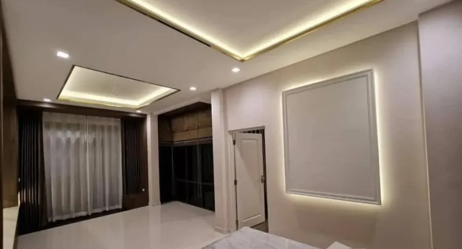 À vendre 4 chambres maison à Pak Kret, Nonthaburi