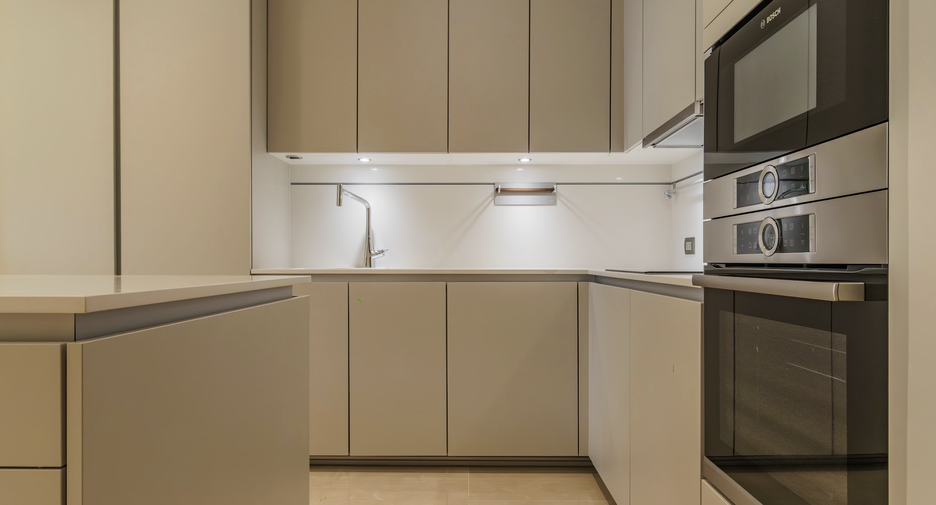 Condo en alquiler de 2 habitaciones en Pathum Wan, Bangkok