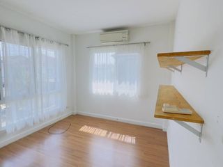 Аренда 3 спальни дом в Сан Кампаенг, Чианг Маи