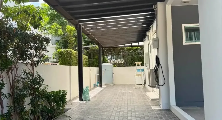 出租 4 卧室 独立屋 在 Bang Phli, Samut Prakan
