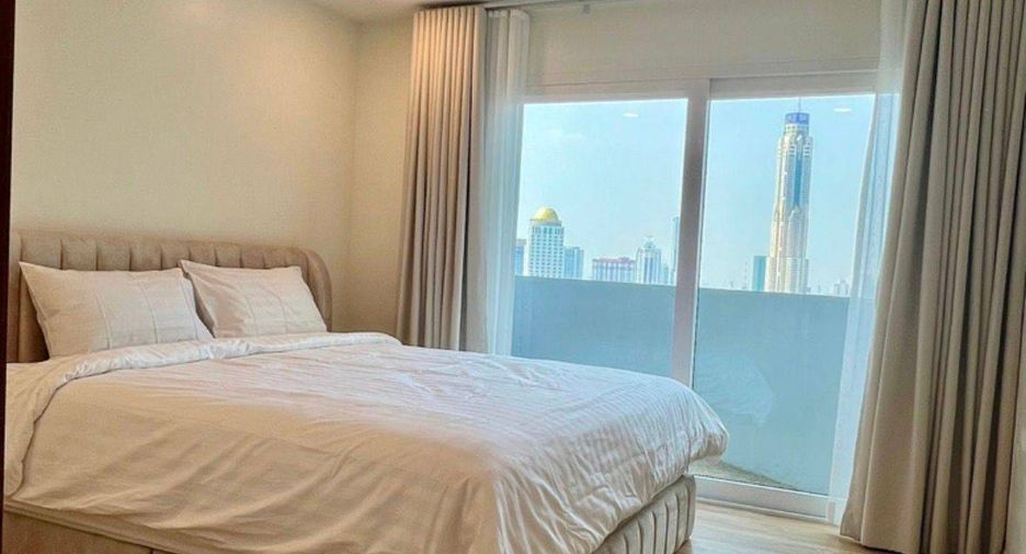 À louer et à vendre 3 chambres condo à Watthana, Bangkok