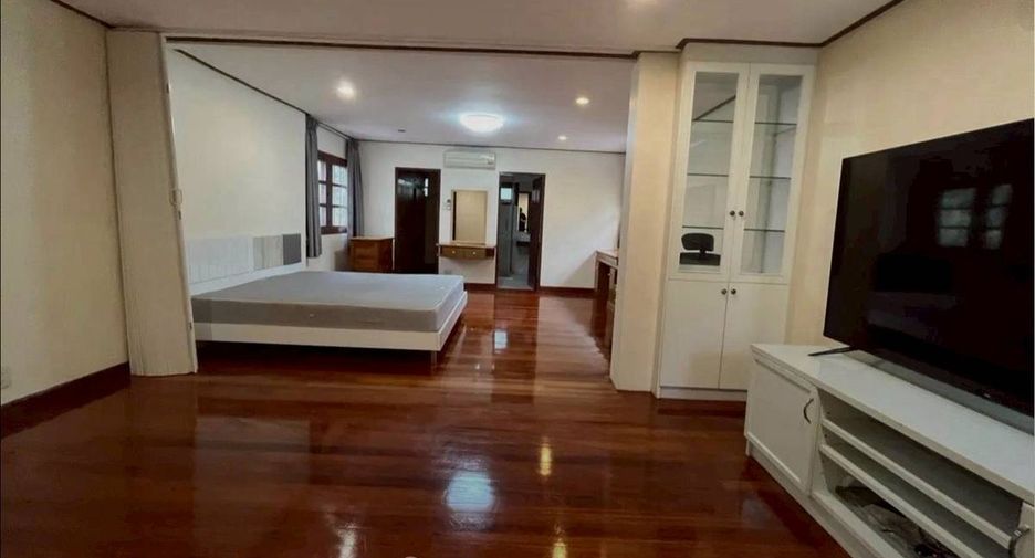 Casa en alquiler y en venta de 5 habitaciones en Suan Luang, Bangkok