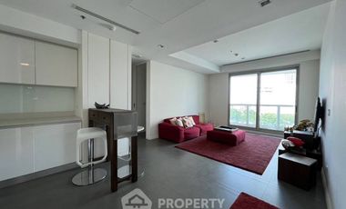 For sale 2 ベッドルーム condo in Sathon, Bangkok