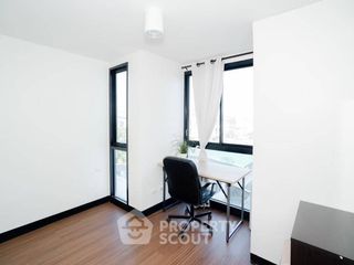 For rent 2 bedrooms condo in Huai Khwang, Bangkok