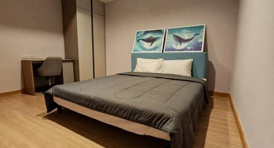 For rent 3 ベッドルーム condo in Sathon, Bangkok