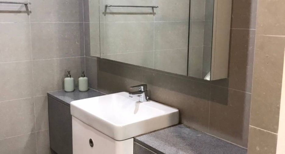Condo en alquiler de 2 habitaciones en Khlong Toei, Bangkok