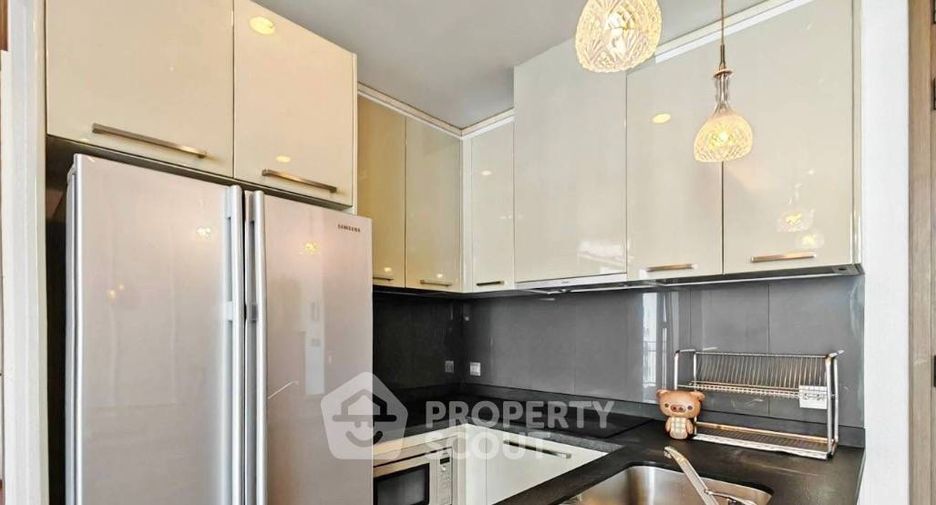 Wohnung zum Kauf mit 2 Zimmer in Watthana, Bangkok