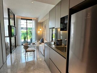 For sale 1 Beds condo in Pathum Wan, Bangkok