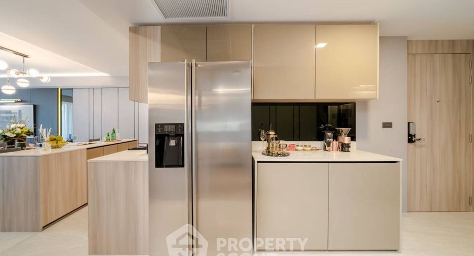 Wohnung zur Miete und zum Kauf mit 3 Zimmer in Watthana, Bangkok