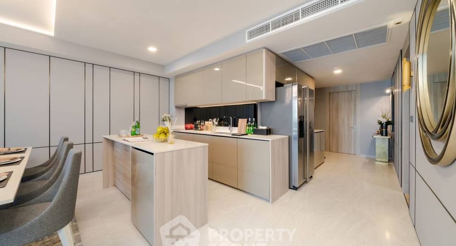 Wohnung zur Miete und zum Kauf mit 3 Zimmer in Watthana, Bangkok