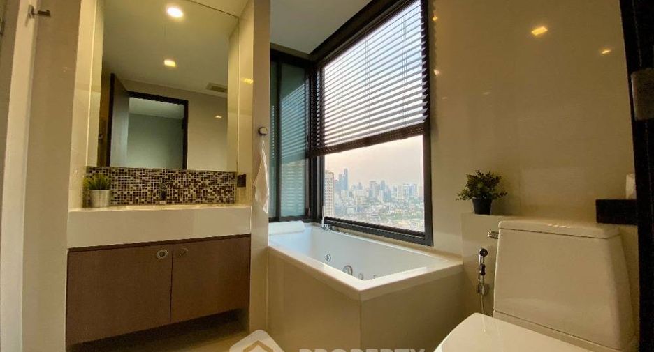 For rent and for sale 1 bed condo in Khlong Toei, Bangkok