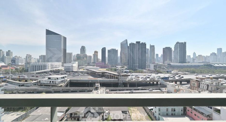 For sale 1 bed condo in Huai Khwang, Bangkok