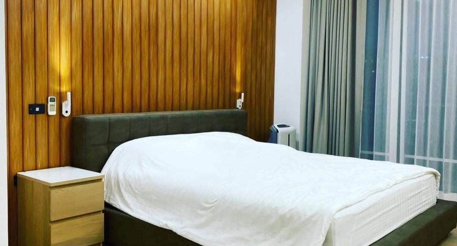 Wohnung zur Miete und zum Kauf mit 3 Zimmer in Pathum Wan, Bangkok