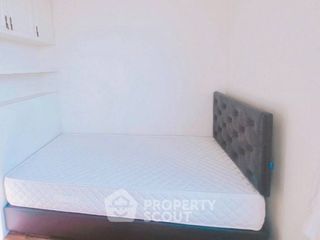 Продажа 2 спальни кондо в Пхра Кханонг, Бангкок