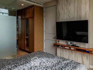 ขาย 2 ห้องนอน คอนโด ใน คลองเตย, กรุงเทพฯ