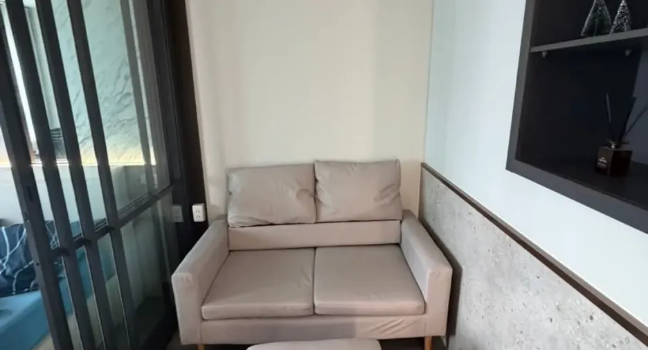 For sale and for rent studio condo in Khlong Toei, Bangkok