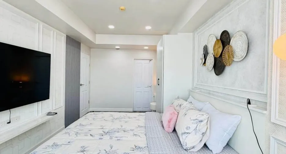 For sale 1 bed condo in Bang Lamung, Chonburi