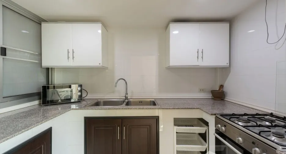 ขาย 9 ห้องนอน บ้านเดี่ยว ใน พระโขนง, กรุงเทพฯ