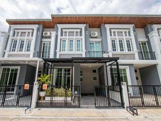 For rent 4 bedrooms house in Mueang Chiang Mai, Chiang Mai