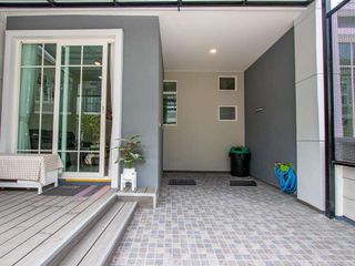 For rent 4 bedrooms house in Mueang Chiang Mai, Chiang Mai