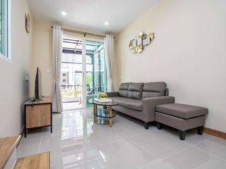 For rent 4 bedrooms house in Mueang Chiang Mai, Chiang Mai
