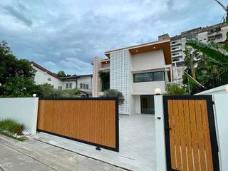 For sale 3 bedrooms house in Lat Phrao, Bangkok