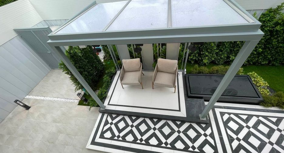 For sale 3 bedrooms house in Lat Phrao, Bangkok