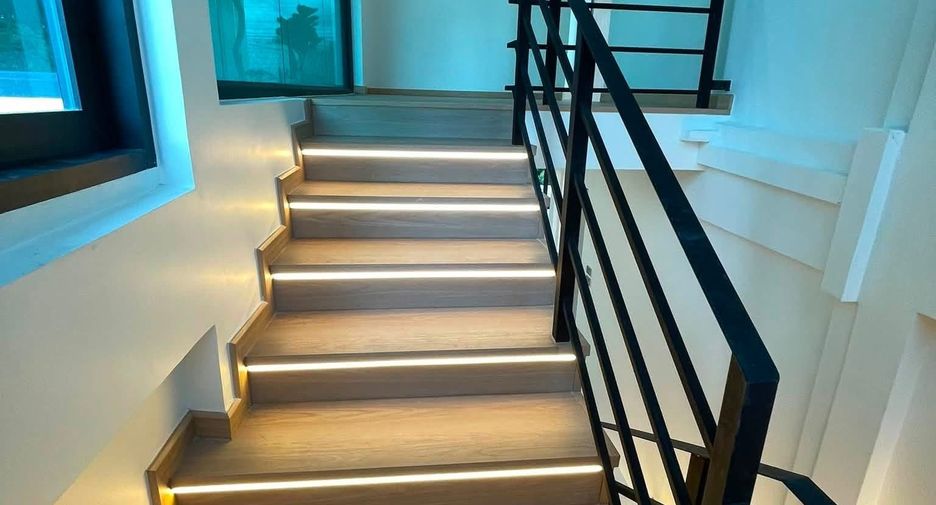 For sale 3 bedrooms house in Lat Phrao, Bangkok