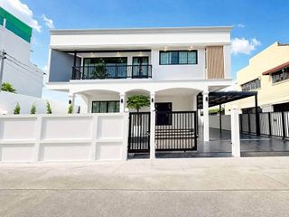 For sale 3 bedrooms house in Lat Phrao, Bangkok