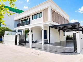For sale 3 bedrooms house in Lat Phrao, Bangkok