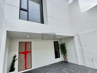 Reihenhaus zum Kauf mit 3 Zimmer in Lat Phrao, Bangkok