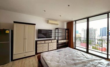 Продажа 1 кровать кондо в Чатучак, Бангкок