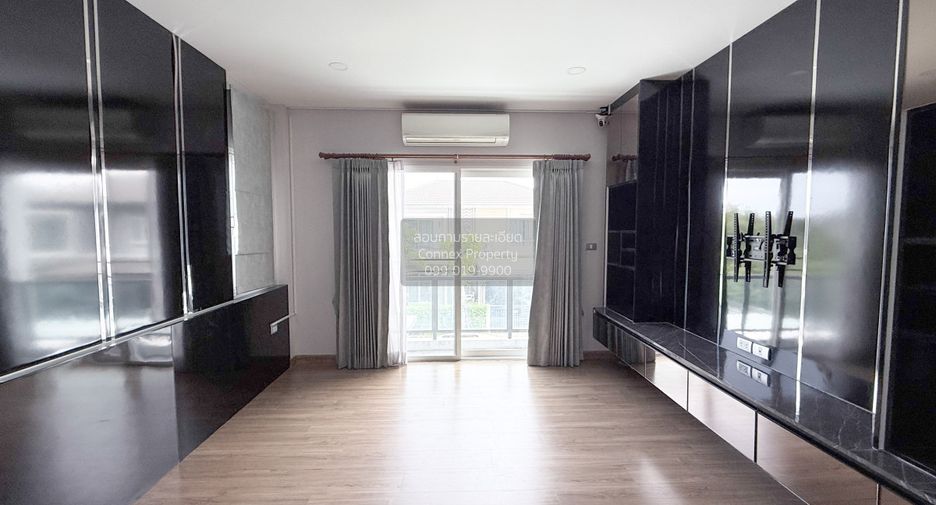 À vendre 4 chambres maison à Phasi Charoen, Bangkok