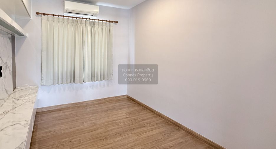 À vendre 4 chambres maison à Phasi Charoen, Bangkok