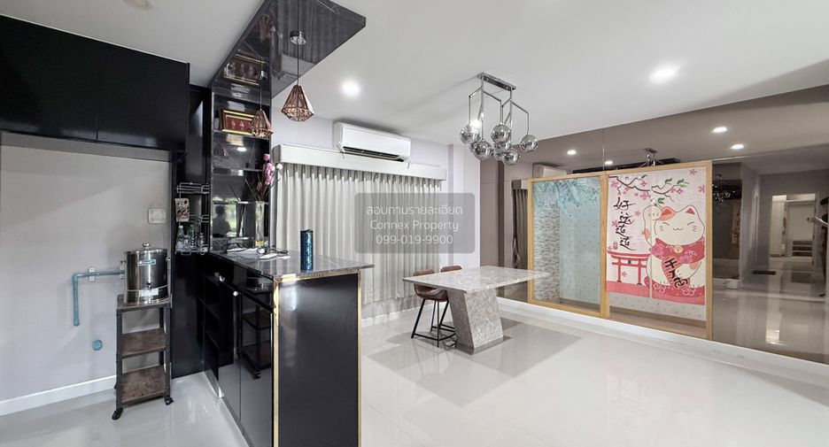 À vendre 4 chambres maison à Phasi Charoen, Bangkok