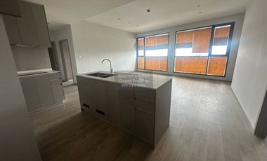 For sale 3 bedrooms condo in Sathon, Bangkok
