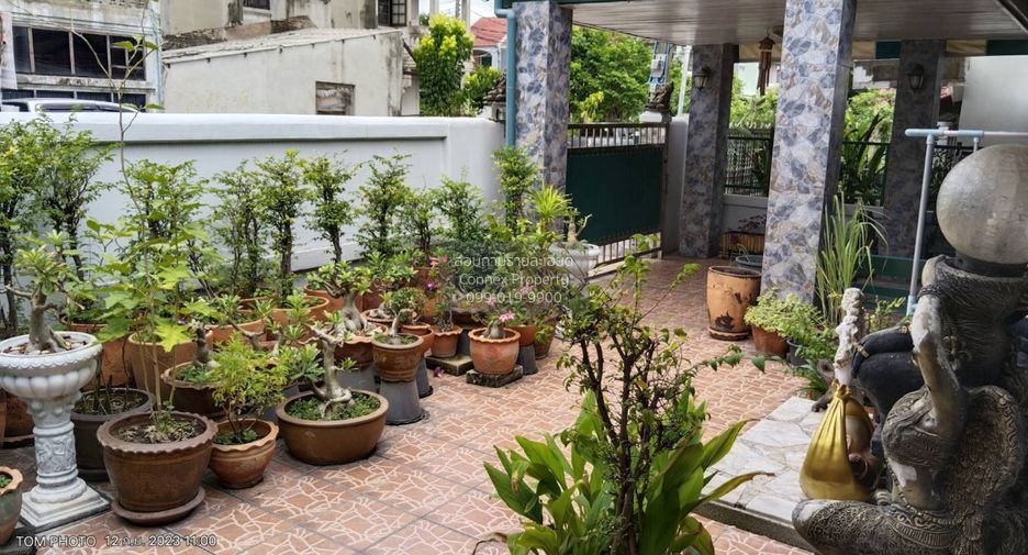 Haus zum Kauf mit 3 Zimmer in Bueng Kum, Bangkok