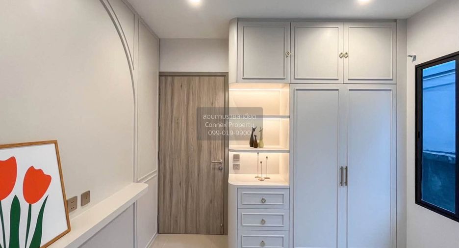 For sale 4 bedrooms house in Prawet, Bangkok