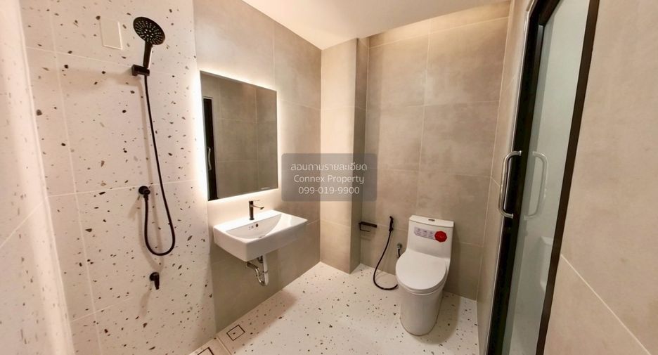 For sale 4 bedrooms townhouse in Nong Khaem, Bangkok