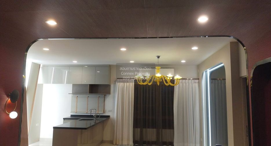 For sale 4 bedrooms house in Bang Khen, Bangkok