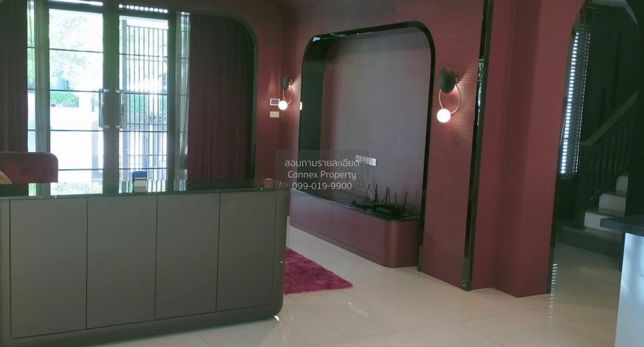 For sale 4 bedrooms house in Bang Khen, Bangkok