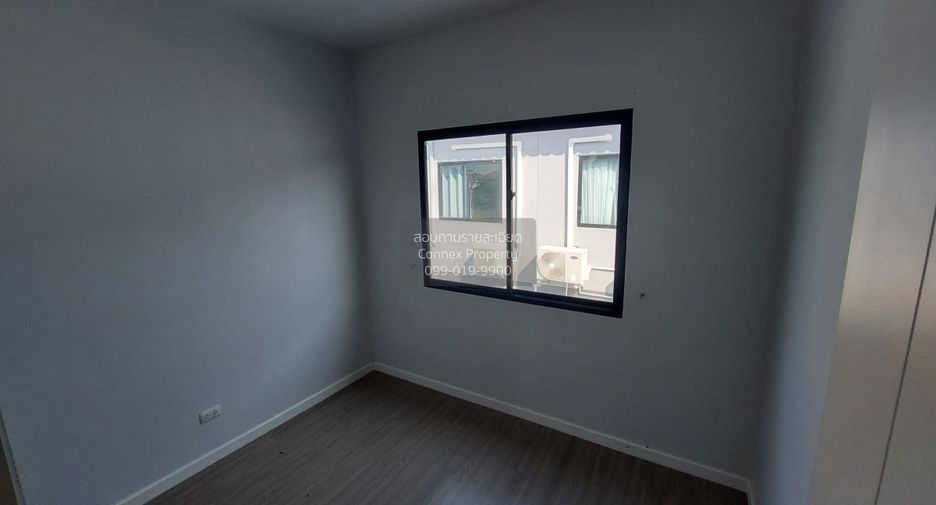 Reihenhaus zum Kauf mit 3 Zimmer in Bang Yai, Nonthaburi