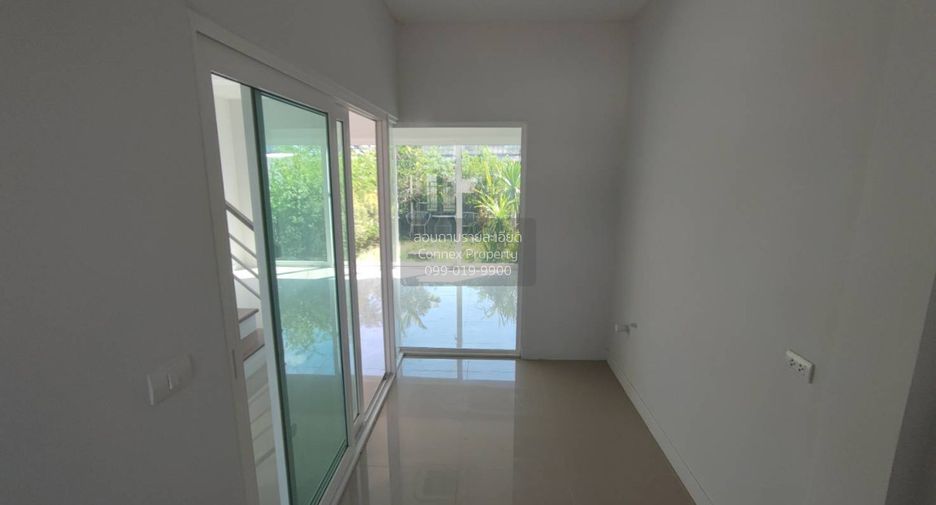 Casa adosada en venta de 3 habitaciones en Bang Yai, Nonthaburi