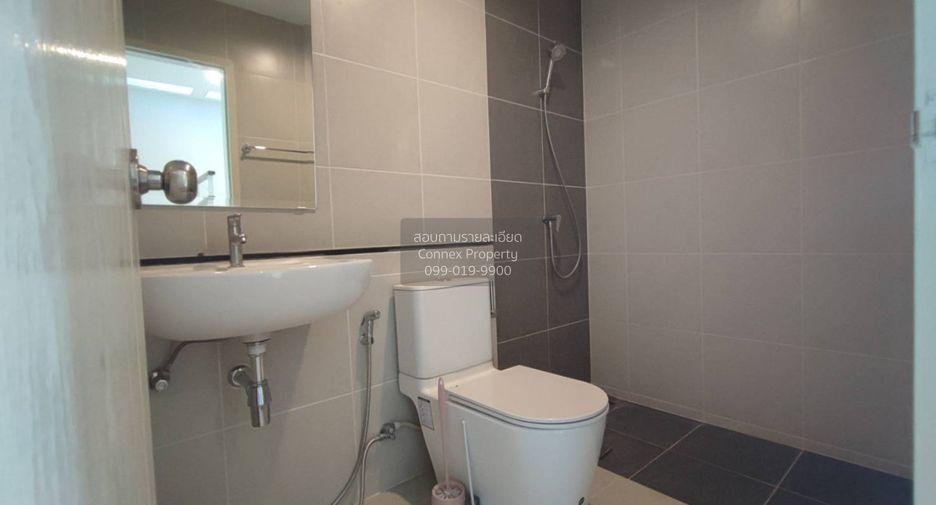 Casa adosada en venta de 3 habitaciones en Bang Yai, Nonthaburi