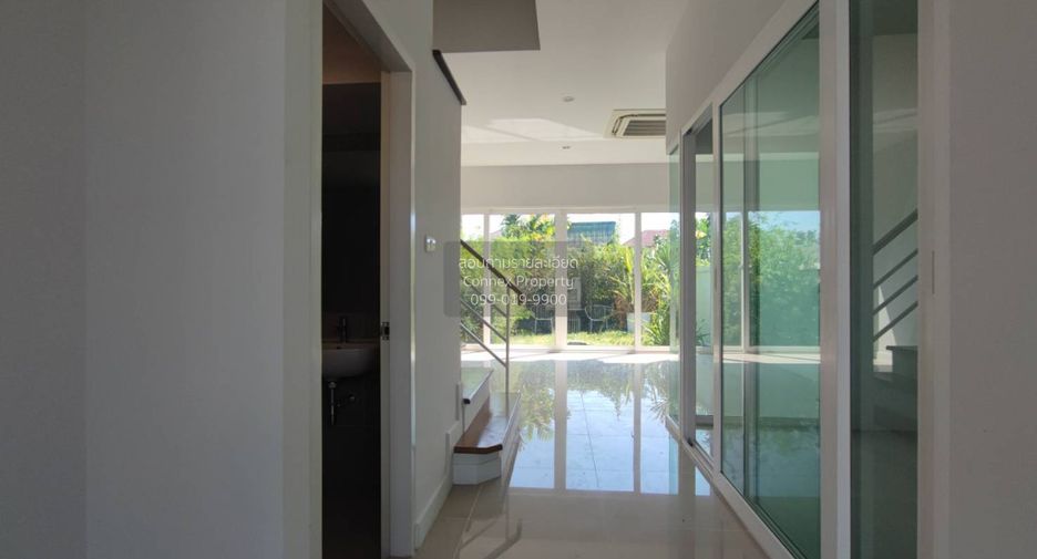 Casa adosada en venta de 3 habitaciones en Bang Yai, Nonthaburi