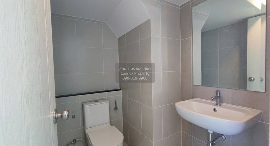 Casa adosada en venta de 3 habitaciones en Bang Yai, Nonthaburi