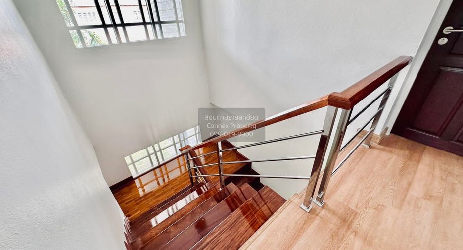For sale 5 bedrooms house in Bang Bua Thong, Nonthaburi
