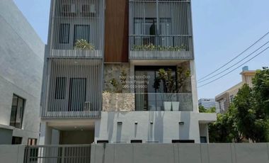 Продажа 4 спальни дом в Лат Крабанг, Бангкок
