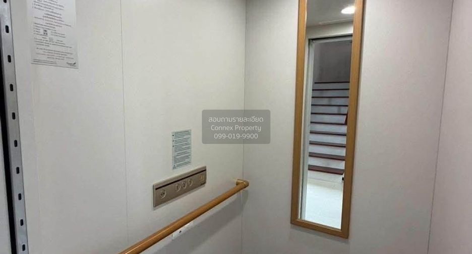 Продажа 4 спальни дом в Лат Крабанг, Бангкок